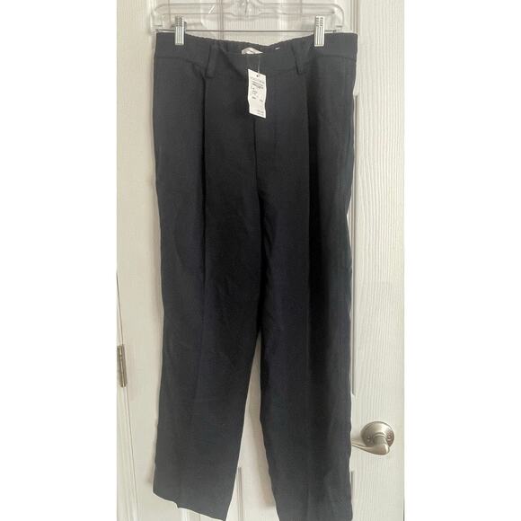 Vince Women's Classic Cut High Waist Dress Pants w/ pockets, waist elastic. A72